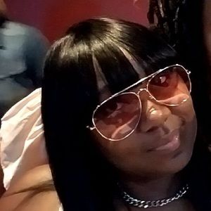 Meet your Posher, Qiana